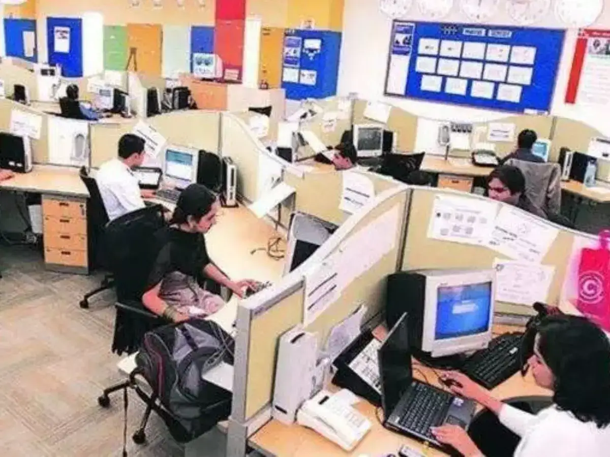 அனைத்து அலுவலகங்களுக்கும் விடுமுறை: தமிழக அரசு அதிரடி அறிவிப்பு - மொத்தம் 3 நாள்கள்! 