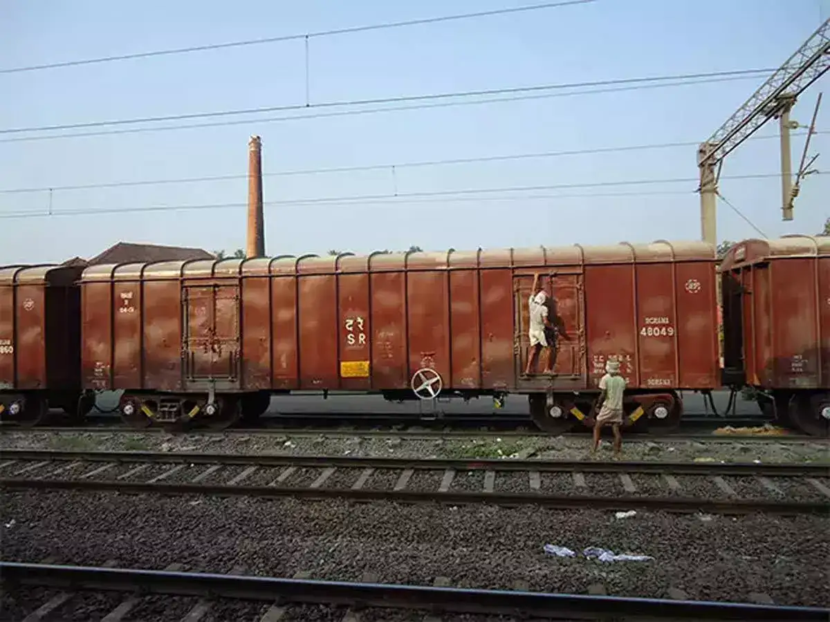 மாஸ்கோ டூ மும்பை... தெற்கில் ரூட்டை திருப்பி ரஷ்யா போட்ட மாஸ்டர் பிளான்... வர்த்தக டீலிங் தடம் மாறியது ஏன்? 