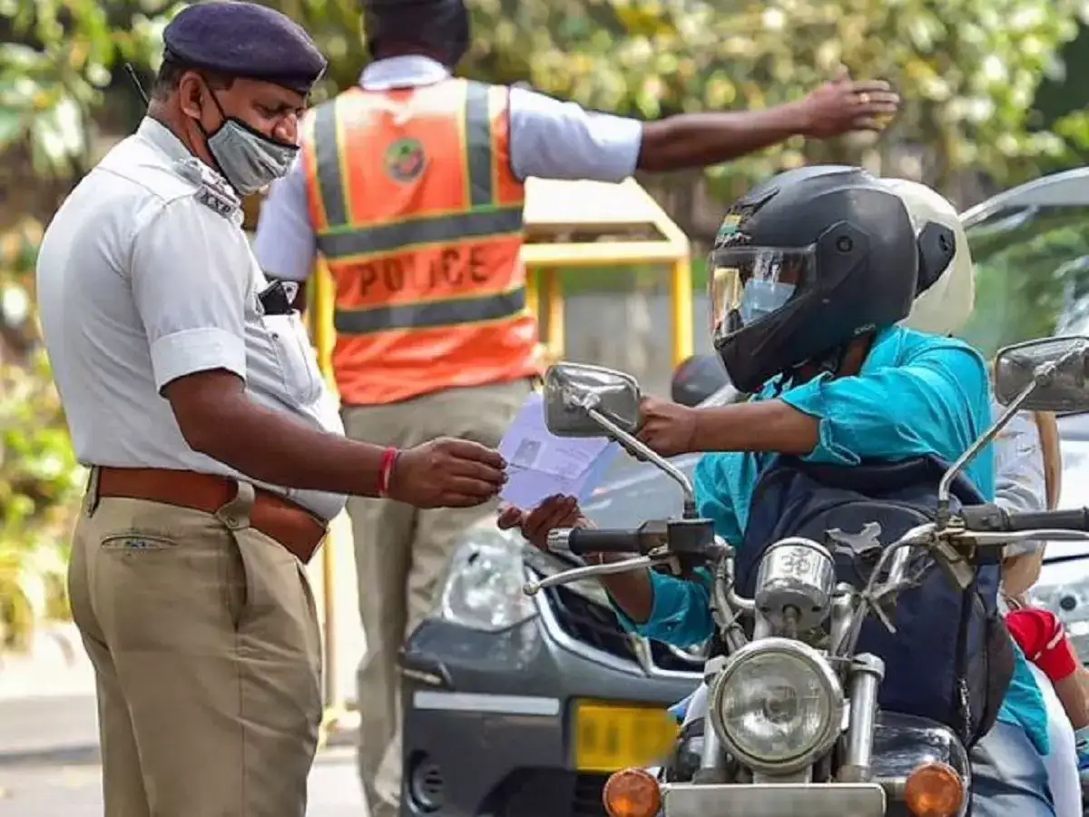 வாகன ஓட்டிகளுக்கு கிடுக்கிப்பிடி.. இதைச் செய்யாவிட்டால் பிரச்சினை! 