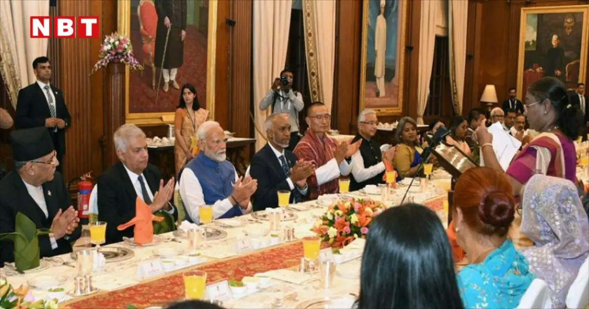 Muizzu next to PM Modi at state dinner, will India-Maldives relations change?