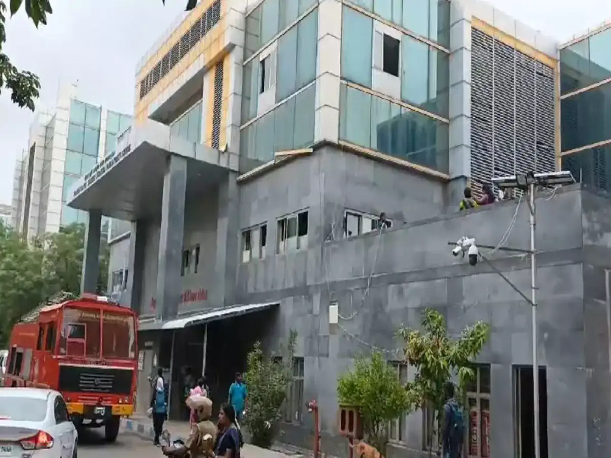 சேலம் அரசு மருத்துவமனையில் பயங்கர தீ விபத்து! 