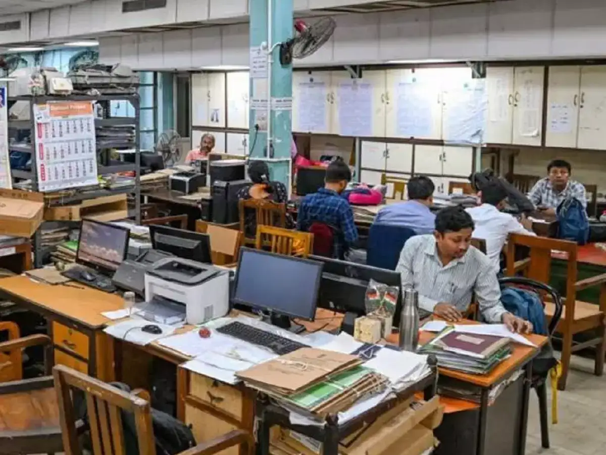 அரசு ஊழியர்களைப் பட்டை தீட்டும் மோடி அரசின் திட்டம்! 