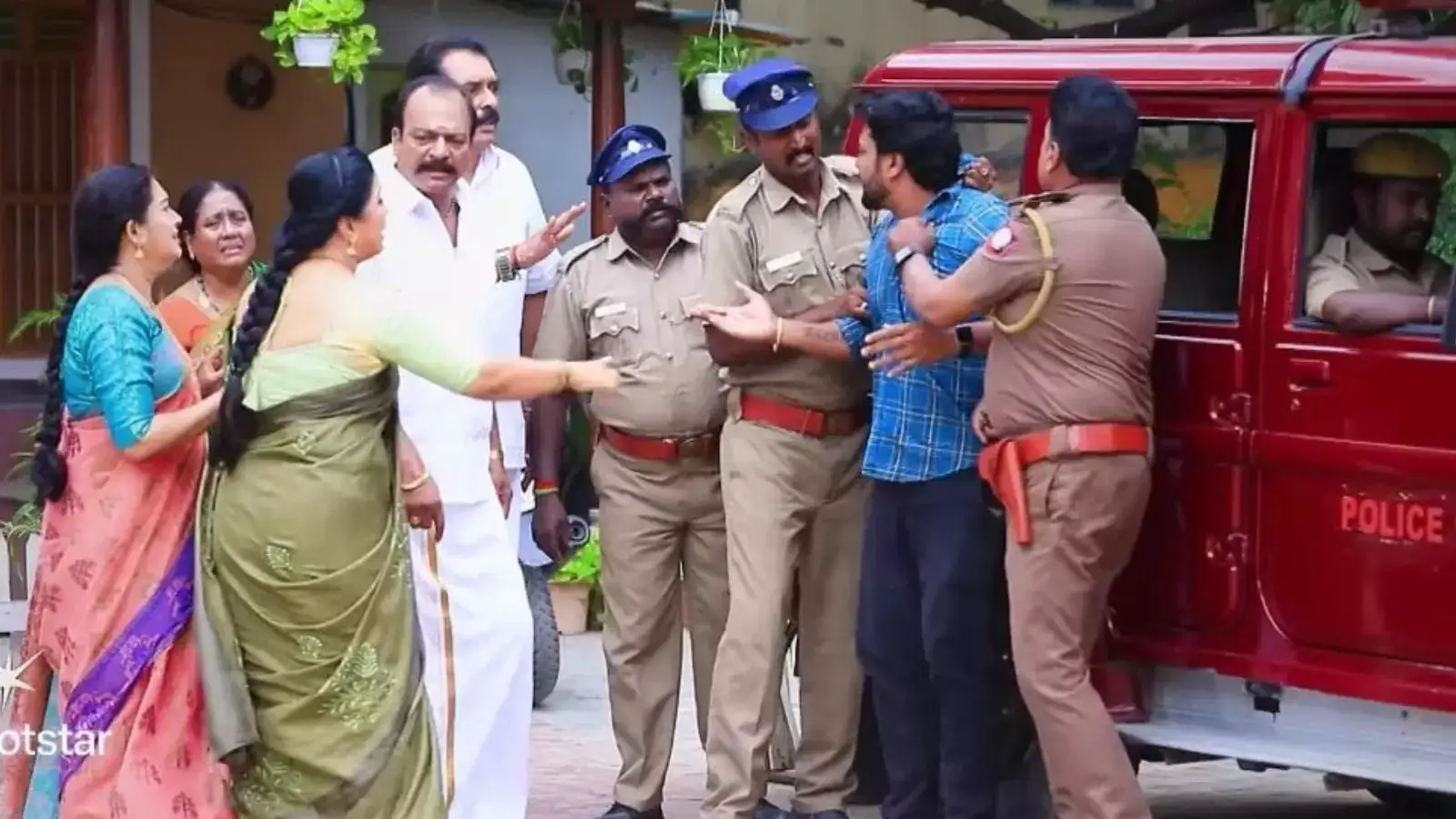 போலீசை பார்த்ததும் தெறித்து ஓடிய குமார்.. பாண்டியன் செய்த தரமான சம்பவம்.. சக்திவேலுக்கு ஆப்பு! 