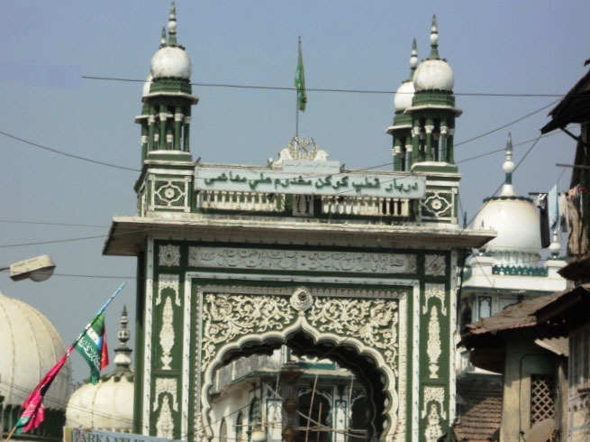 Hazrath Syed Khwaja Rahmatullah Nayabe Rasool Rahmatabad Shareef -  Beautiful view of Dargah Rahmatabad Shareef | Facebook