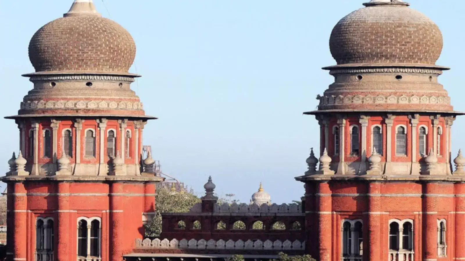 கள்ளக்குறிச்சி கள்ளச்சாராய மரணம்: தாமாக விசாரணைக்கு எடுத்து கொண்ட சென்னை உயர் நீதிமன்றம்! 