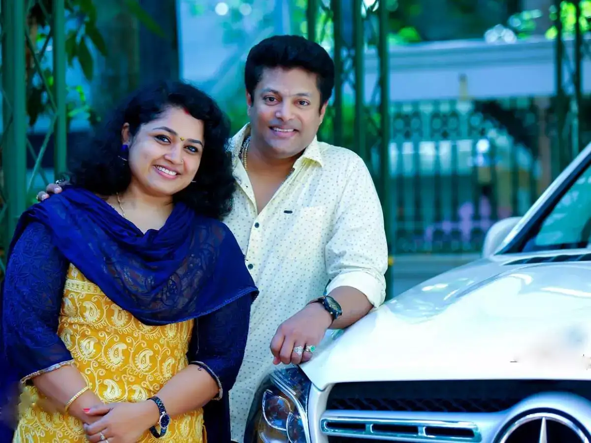Love Marriage: Madhu Balakrishnan and Divya Share Their Heartwarming