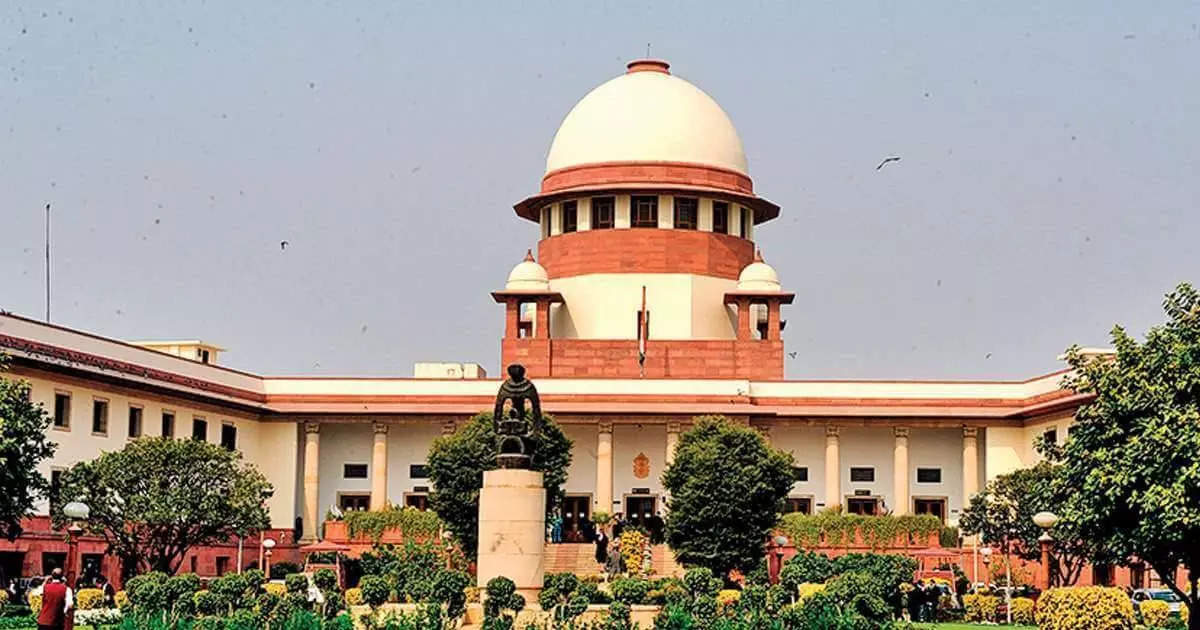 Article 370 does not give sovereignty to Jammu and Kashmir, along with merger unconditionally all rights to India: Supreme Court