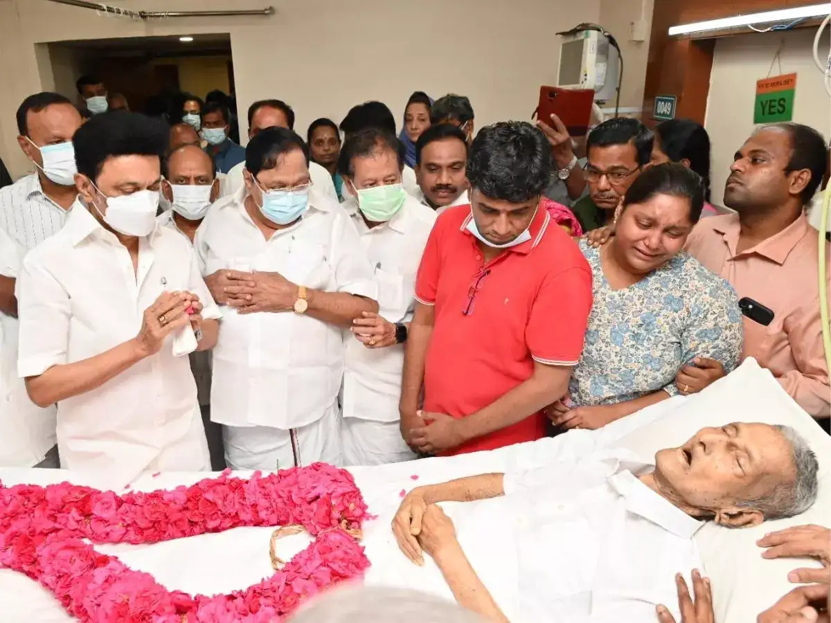 சங்கரய்யா உடலுக்கு அரசு மரியாதையுடன் பிரியாவிடை - முதல்வர் அறிவிப்பு 