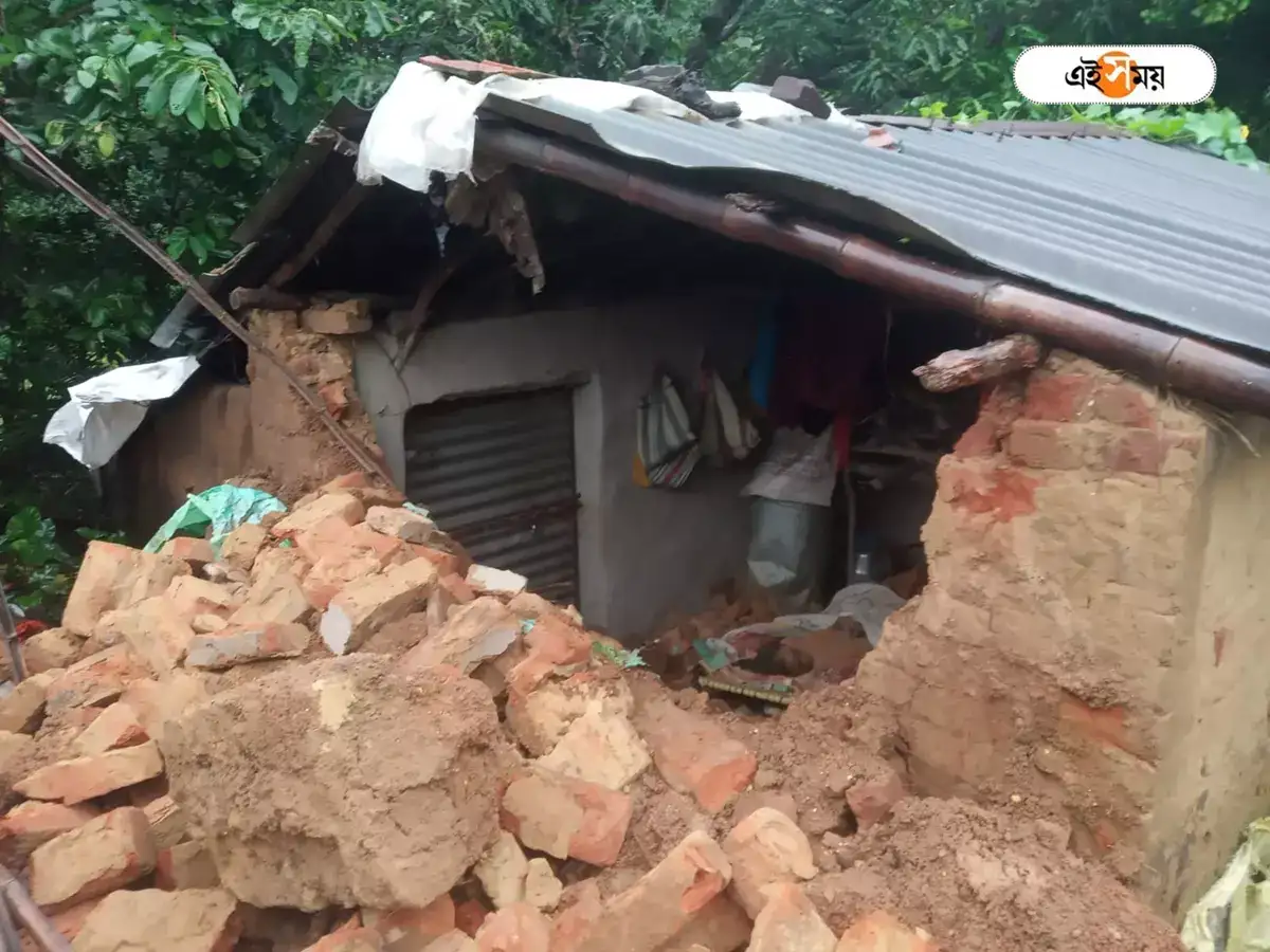 Awas Yojana: আবাসে নাম থাকা সত্ত্বেও মেলেনি পাকা বাড়ি! দেওয়াল চাপা পড়ে মৃত্যুতে শুরু তরজা – more 6 people lost lives in two days in west bengal districts due to mud house collapse accident