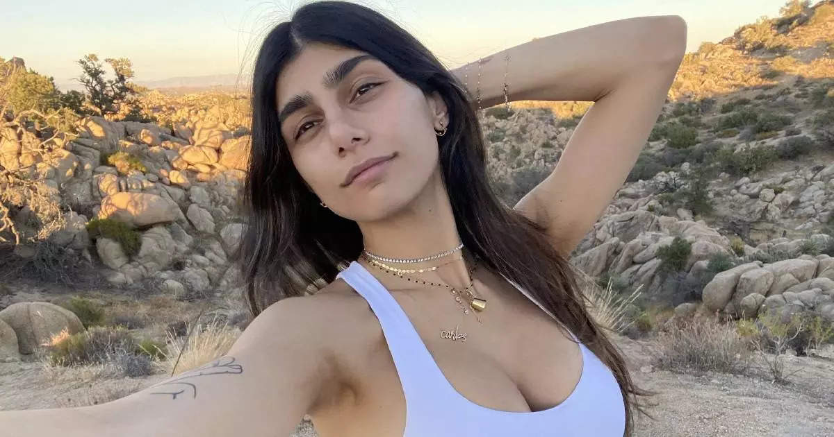 missile attack;  Mia Khalifa holding the tiger’s tail, ‘taking class’ on social media
