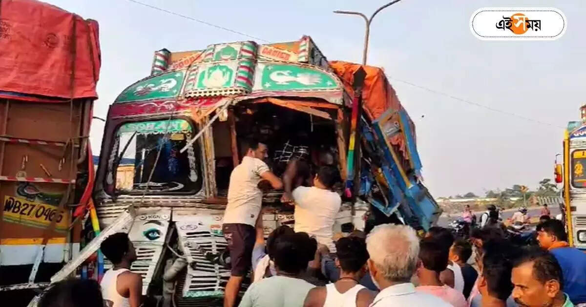 Road Accident : দিল্লি রোডে বেপরোয়া ট্রাক পিষে দিল টোটো, মৃত ৩ – road acciudent in serampore 3 people lost life