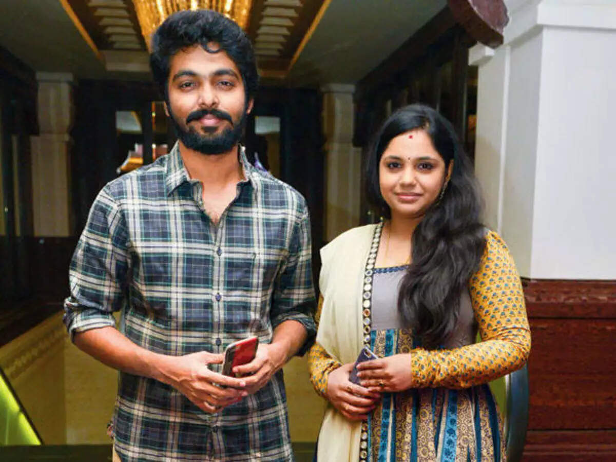 G.V.Prakash,ஜி.வி.பிரகாஷ் - சைந்தவி குழந்தைக்கு சூட்டியுள்ள கியூட்டான  பெயர்! வைரலாகும் தகவல் - g v prakash and saindhavi reportedly named their  child anvi - Samayam Tamil