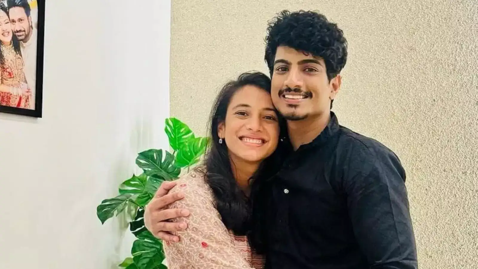 Smriti Mandhana Wedding: इस दिन इंदौर की बहू बनेगी टीम इंडिया की धुरंधर, स्मृति मंधाना-पलाश मुच्छल के सात फेरों की तारीख तय! - smriti mandhana wedding updates date fix for women team india vice captain smriti mandhana wedding wih music composer palash ...