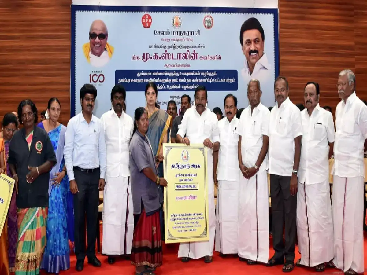 சேலம் மாநகராட்சி அசத்தல்... குறைகளை சொல்ல புது ஏற்பாடு... அமைச்சர் வெளியிட்ட அசத்தல் வசதி!!! 