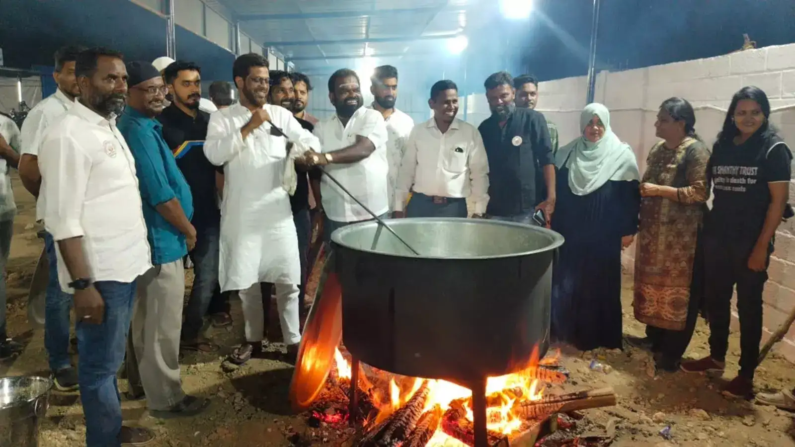 ரமலான் நோன்பு: 6 ஆயிரம் இஸ்லாமியர்களுக்கு தினந்தோறும் இலவச உணவு! அனைத்து மதத்தினரும் இணைந்து நெகிழ்ச்சி! 