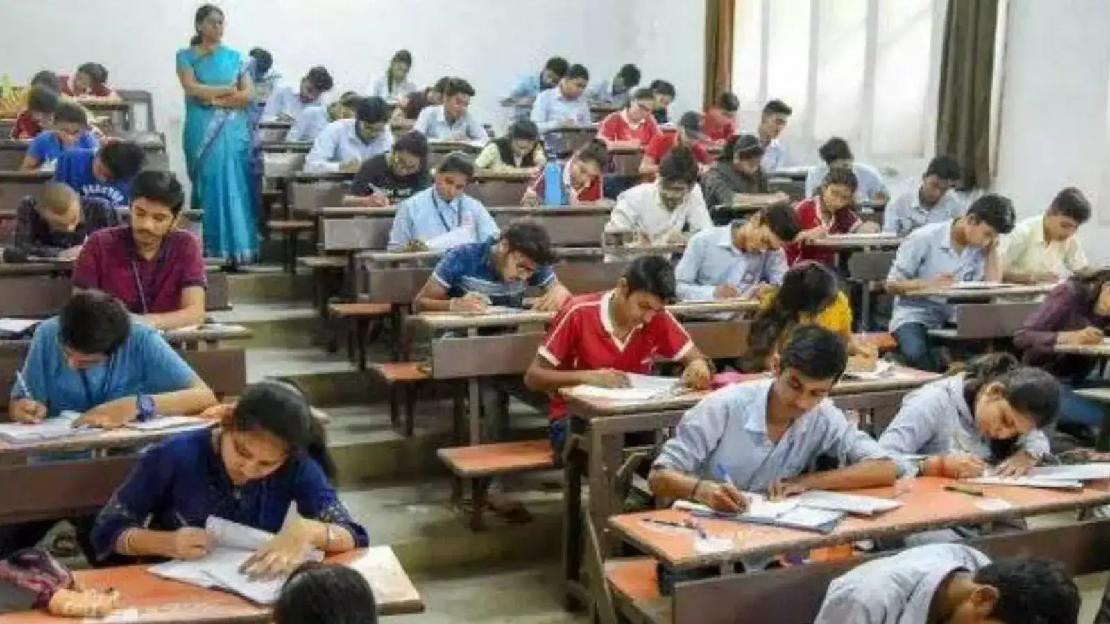 பத்தாம் வகுப்பு தேர்வில் தோல்வியா? கவலை வேண்டாம் - துணைத் தேர்வு அட்டவணை வெளியீடு! 