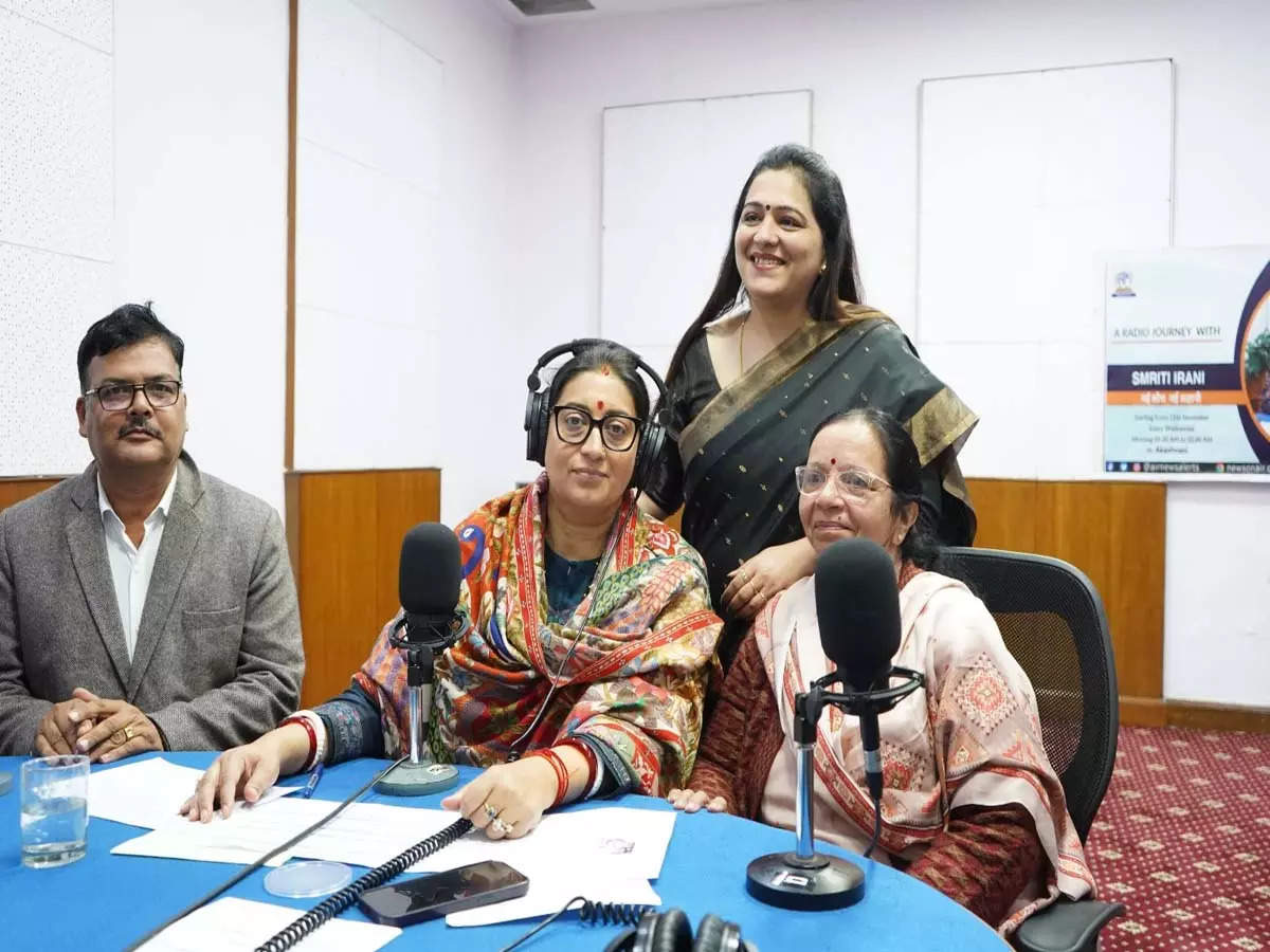 Smriti Irani talked to the people on ‘Modi’s guaranteed vehicle’, Amethi MP told his/her experiences in the radio program