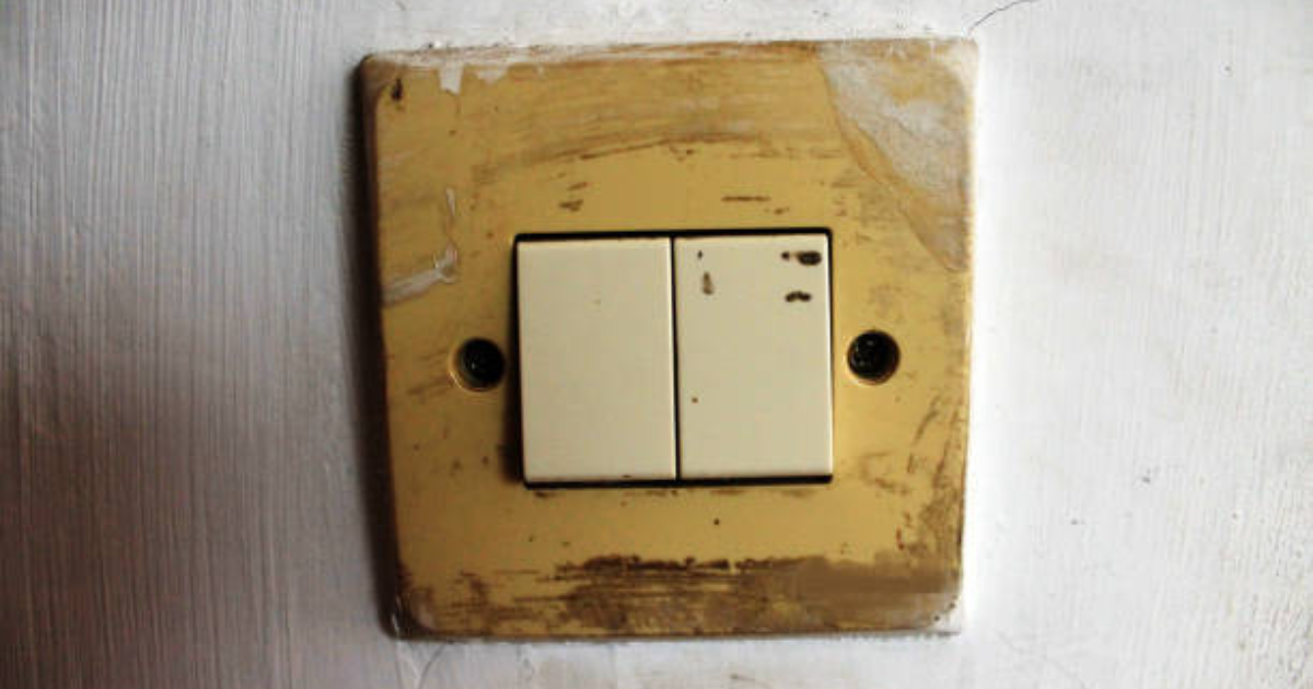 It will not take much time to brighten the black switch board, know the easy way