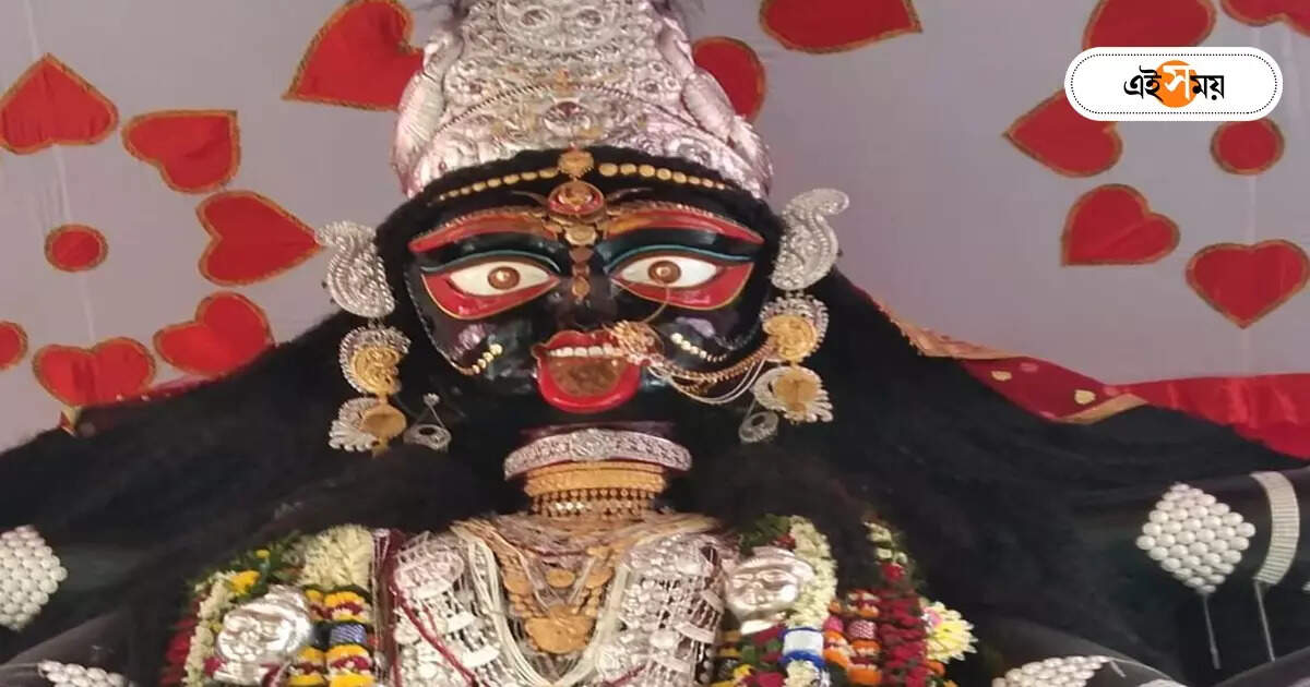 Boro Maa Naihati : দীপান্বিতা অমাবস্যার জন্য আজ থেকেই নৈহাটির বড়মাকে দেওয়া যাবে পুজো, কী দেবেন-কী দেবেন না? – naihati kali puja 2023 famous bara ma idol is preparing for puja know puja rules