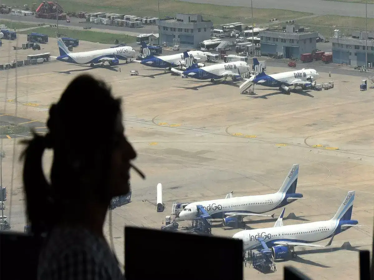 மூன்று நாட்களுக்கு 150க்கும் மேல் விமானங்கள் ரத்து... டெல்லி IGI ஏர்போர்ட்டில் முக்கிய மாற்றம்! 