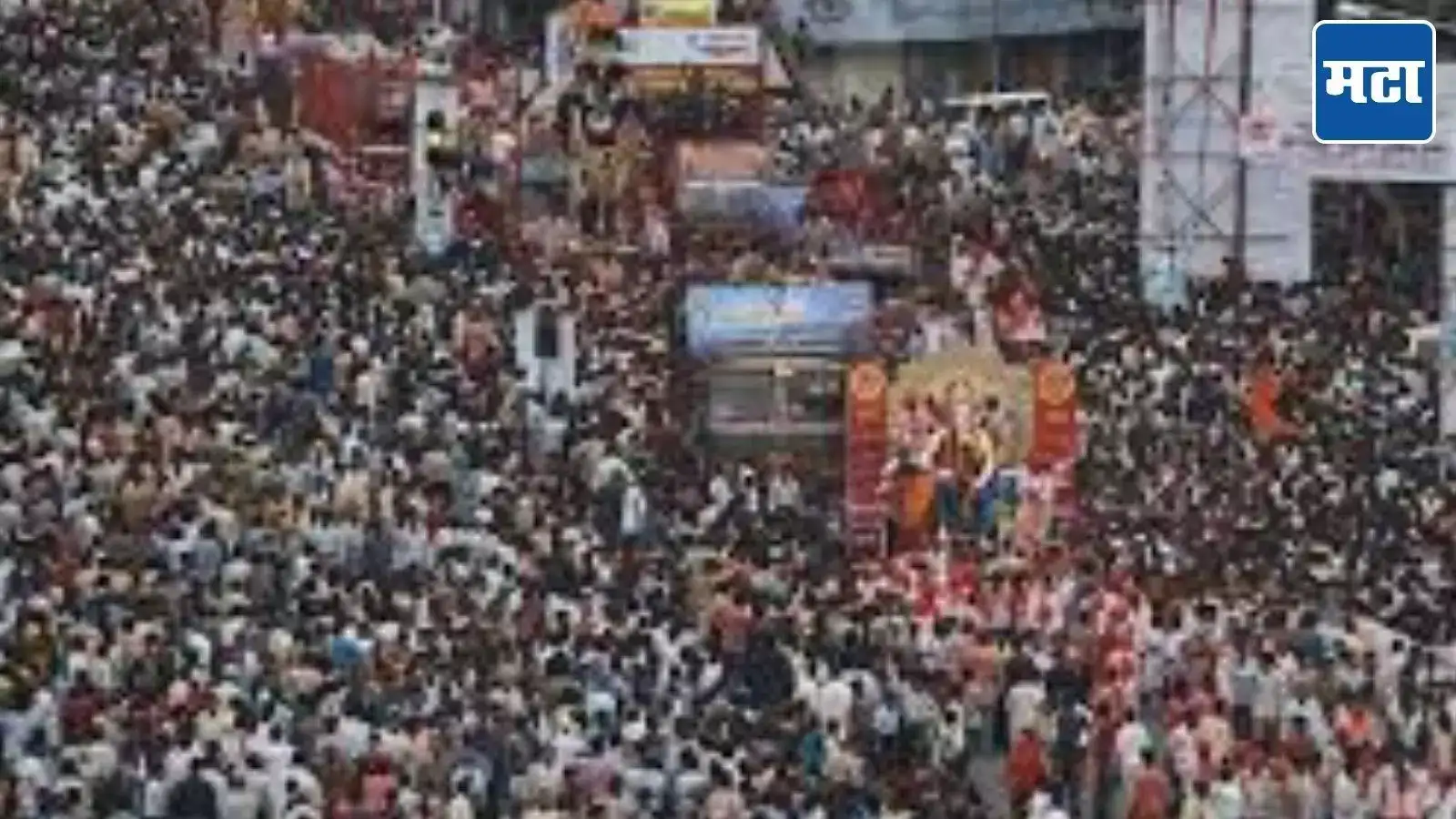 पुण्यात पोलिस ‘अलर्ट मोड’वर; गणेशोत्सव काळात कसं असेल वाहतुकीचं नियोजन? पुण्यात पोलिस ‘अलर्ट मोड’वर; गणेशोत्सव काळात कसं असेल वाहतुकीचं नियोजन?