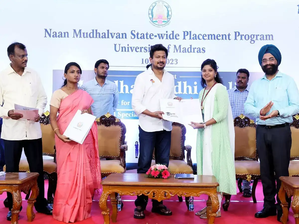 மைக்ரோசாப்ட் டூ பாக்ஸ்கான்... 1,425 பேருக்கு வேலை... உதயநிதி ஸ்டாலின் கொடுத்த சர்ப்ரைஸ்! 