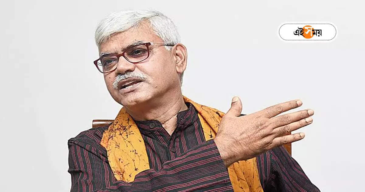 Visva Vharati University : অবসরের পরেই বিদ্যুৎ চক্রবর্তীকে পুলিশের নোটিশ, ১৪ নভেম্বর হাজিরার নির্দেশ – visva bharati university former vc bidyut chakraborty gets notice from police