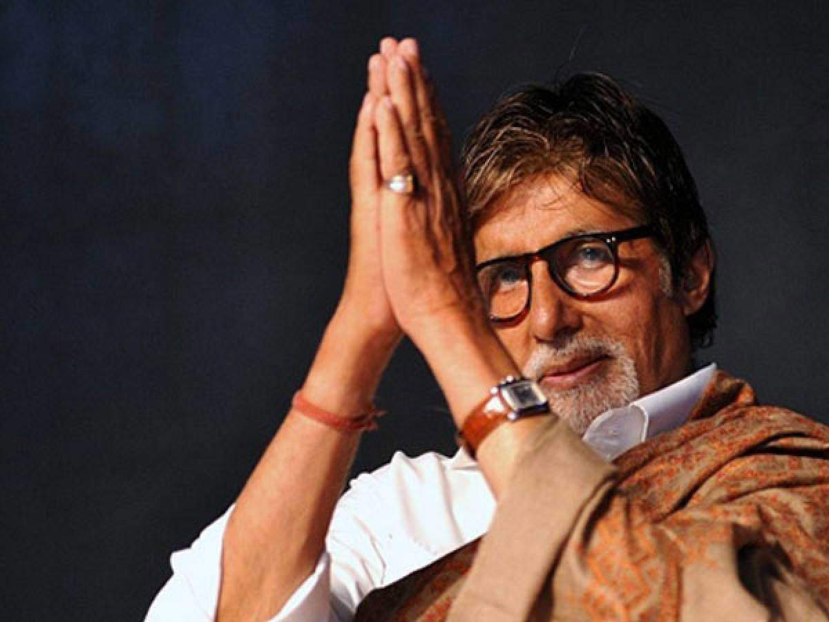 Bollywood Roundup: Amitabh Bachchan, Varun Sharma, Varun Dhawan, and  more... - INDIA New England News