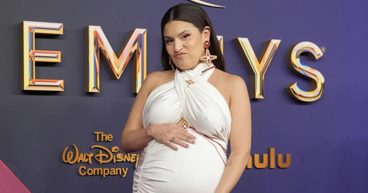 Paulina Alexis Stuns at the Emmy Awards: A 37-Week Pregnant Beauty in Greek Goddess Look