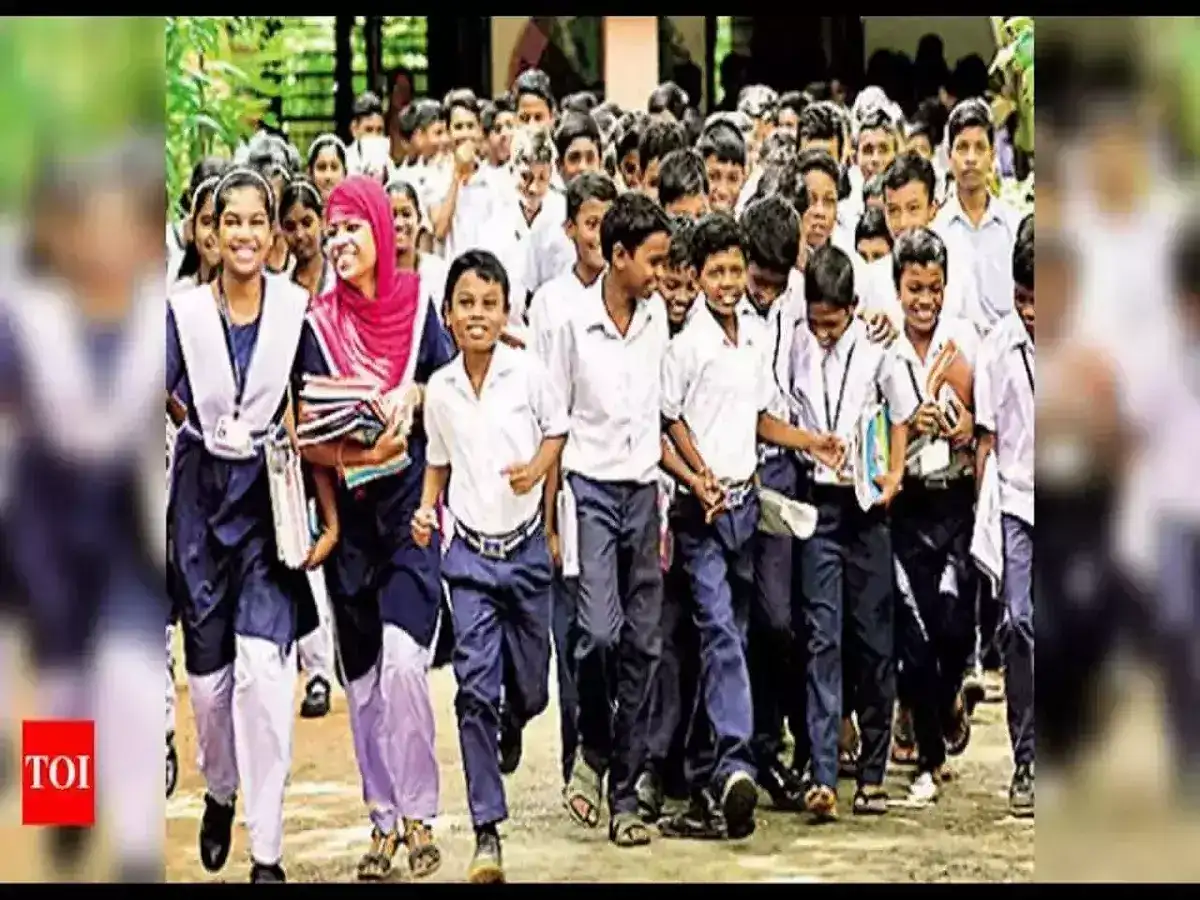 பள்ளி மாணவர்களுக்கு பஸ் பாஸ் தேவையில்லை.. போக்குவரத்து துறை அதிரடி உத்தரவு! 