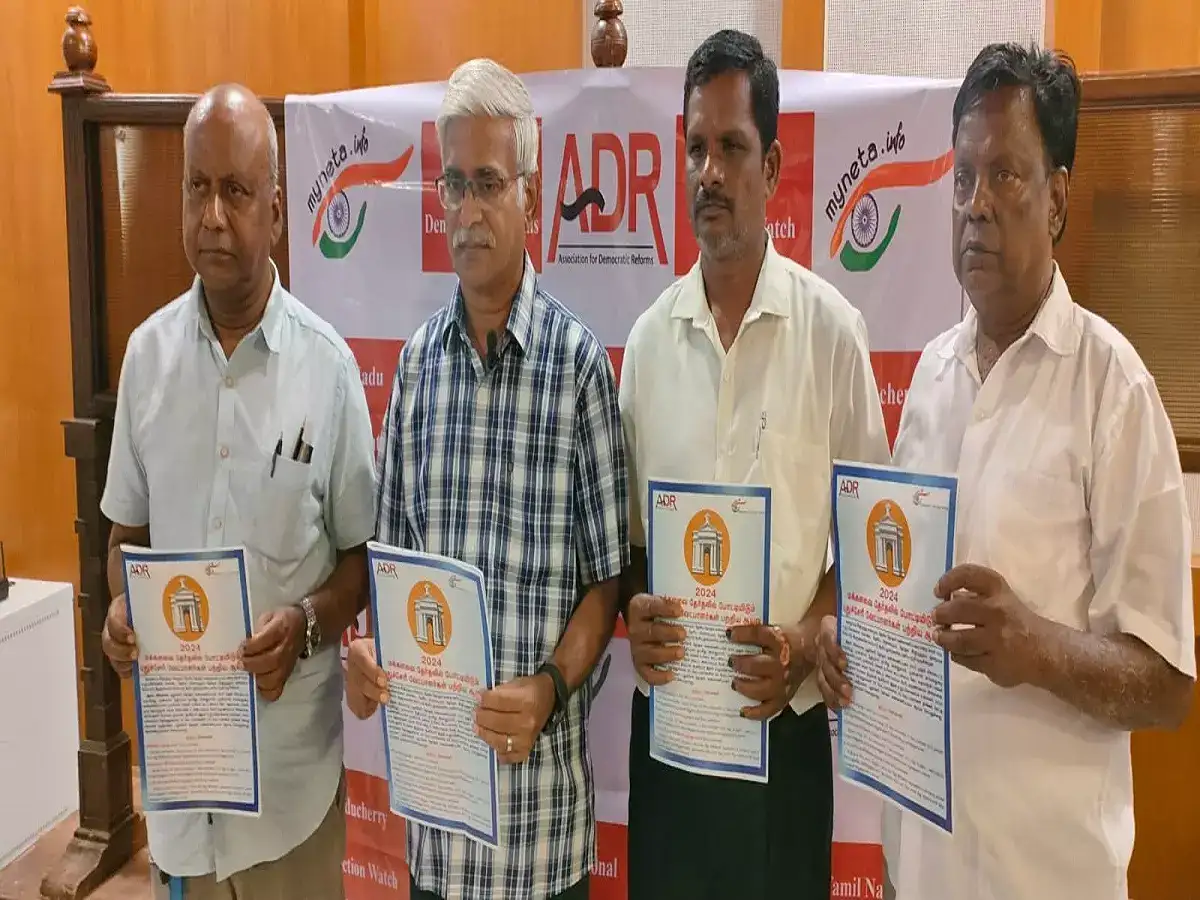 புதுச்சேரியில் அதிமுக, சுயேச்சை வேட்பாளர்கள் மீது கிரிமினல் வழக்கு - அறிக்கையில் தகவல்! 