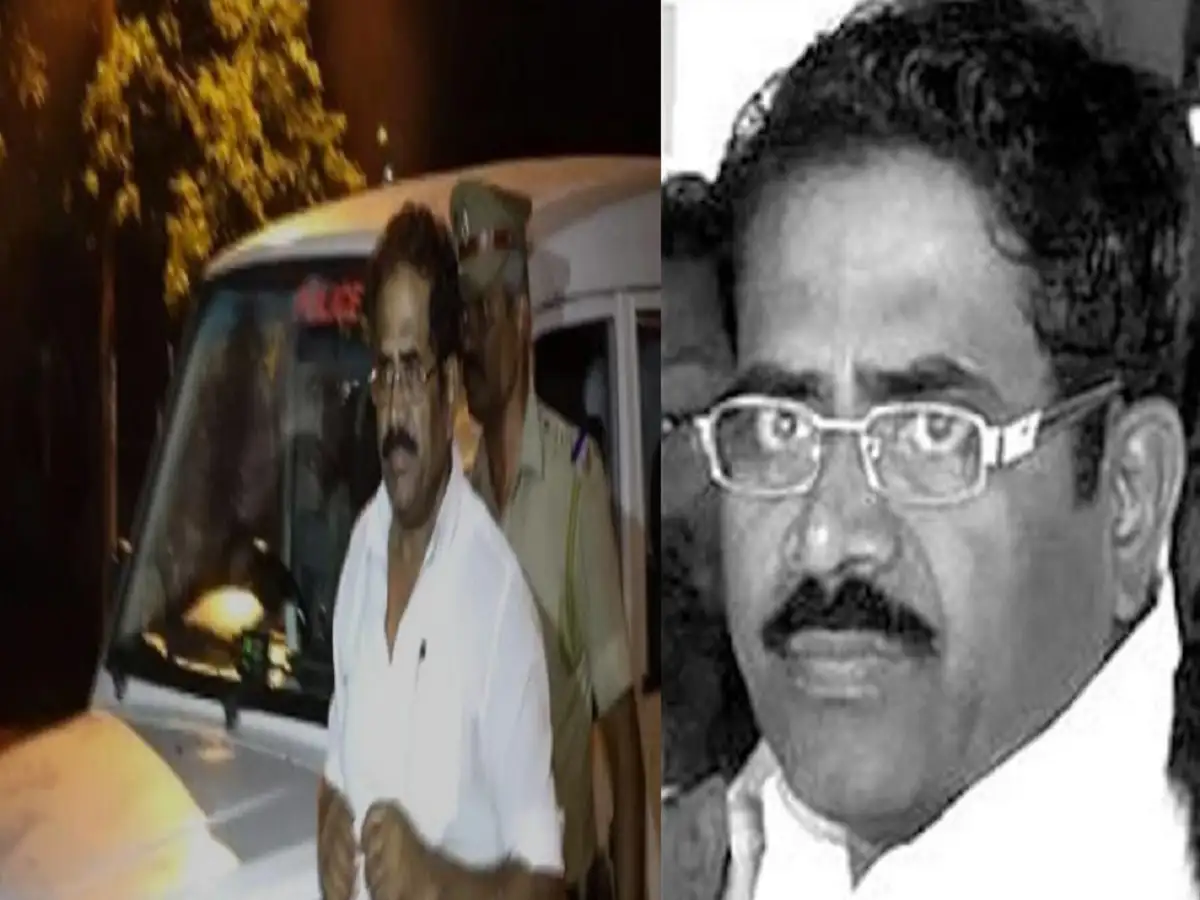 மதுரை திமுக முன்னாள் மண்டல தலைவர் விகே குருசாமிக்கு சரமாரி அரிவாள் வெட்டு; பெங்களூரில் 5 பேர் கொண்ட கும்பல் வெறிச்செயல்! 