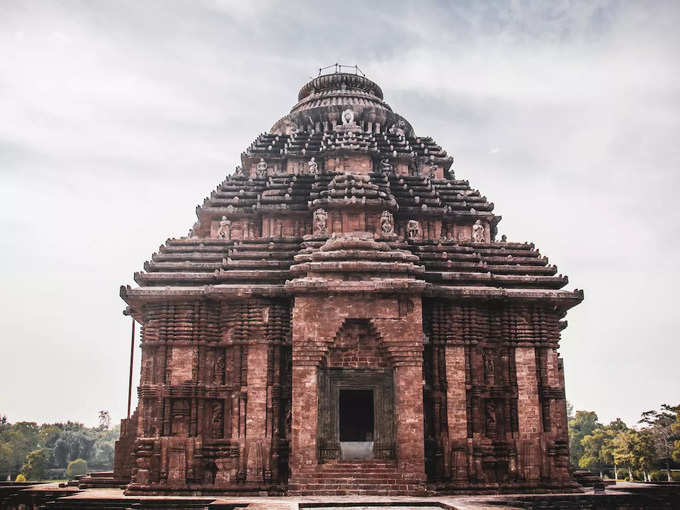 ಕೊನಾರ್ಕ್ ದೇವಾಲಯ:​