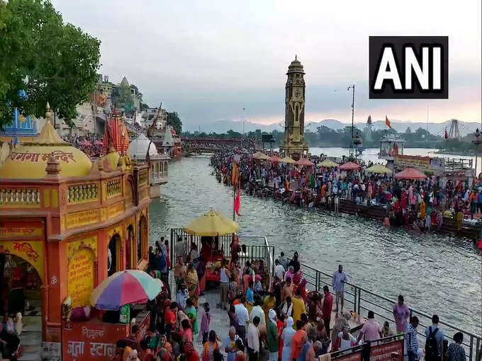 हरिद्वार में बुद्ध पूर्णिमा का नजारा