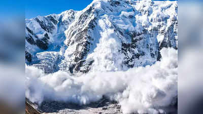 Dharchula Avalanche: उत्तराखंड में चीन बॉर्डर पर भूस्खलन से कई सुरक्षा चौकियों से संपर्क टूटा, पर्यटक फंसे