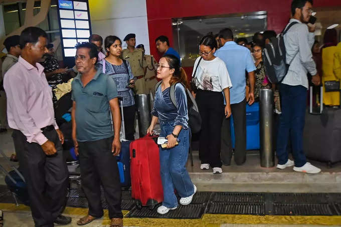 AAI ने हवाईअड्डे पर यात्रियों की मदद के लिए उठाए कदम