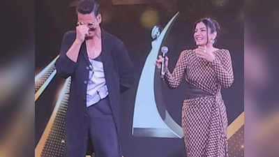 मंच पर रवीना टंडन ने एक्स बॉयफ्रेंड अक्षय कुमार की दिल खोलकर की तारीफ, लोग बोले- ये क्या देख लिया हमने, असंभव!