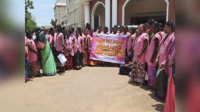 தஞ்சையில் குறைதீர்க்கும் கூட்டம் - மக்களை தேடி மருத்துவ ஊழியர் சங்கம் சார்பில் மனு