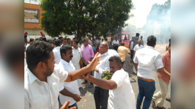 நெல்லை வந்த அமைச்சர் துரைமுருகன்; ஆளும் கட்சியினர் இடையே மோதல்!