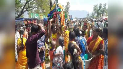 வீரபாண்டி கெளமாரியம்மன் கோவில் சித்திரை திருவிழா; முதல் நாளே ஆயிரக்கணக்கான பக்தர்கள் நேர்த்திக்கடன்!