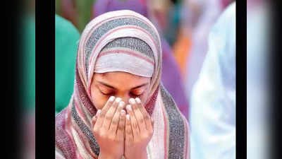 Uttarakhand News: ना धर्मांतरण, ना मुस्लिम से शादी.. फिर भी दरगाह में नमाज पढ़ने पर क्यों अड़ी हिंदू लड़की? कोर्ट ने जरूरी बात कह दी
