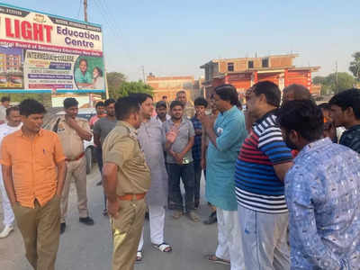 UP Nikay Chunav: कानपुर में सपा प्रत्याशी को जारी रेड कार्ड लिया वापस, 12 घंटे के अंदर ही बैकफुट पर क्यों आ गई पुलिस