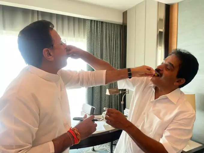 कर्नाटक में कांग्रेस का आंकड़ा देखिए