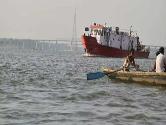 boat ambulance for people of Ganga river area