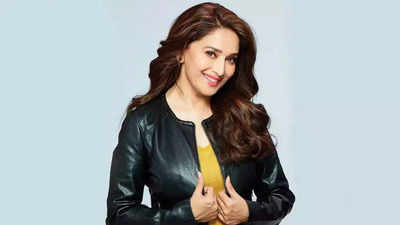 Madhuri Dixit: दयावान में किसिंग सीन करके खूब पछताई थीं माधुरी दीक्षित, शर्मिंदगी होने पर लिया था यह फैसला