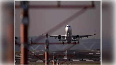 Indigo Flight: ఎయిర్‌ హోస్టెస్‌‌పై ప్రయాణికుడు లైంగిక వేధింపులు.. తిక్క కుదిర్చిన పోలీసులు