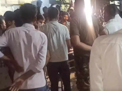 बिहार : वैशाली में RJD कार्यकर्ता का मर्डर, घर से बुलाकर सिर में मारी गोली