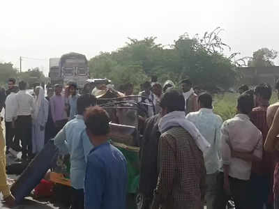Fatehpur News: टैंकर-ऑटो की टक्‍कर में 8 की मौत, फतेहपुर में दर्दनाक सड़क हादसा