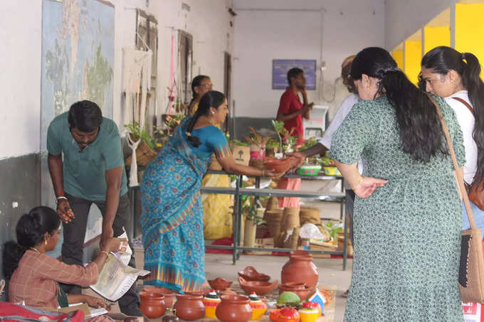 ​கோயம்புத்தூரில் களைகட்டிய நம்ம ஊரு சந்தை!​