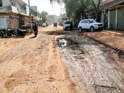 Faridabad News: डेढ़ साल से कागजों में ही बन रही दुर्घटना रोकने के लिए मॉडल सड़कें, देखें फरीदाबाद का हाल